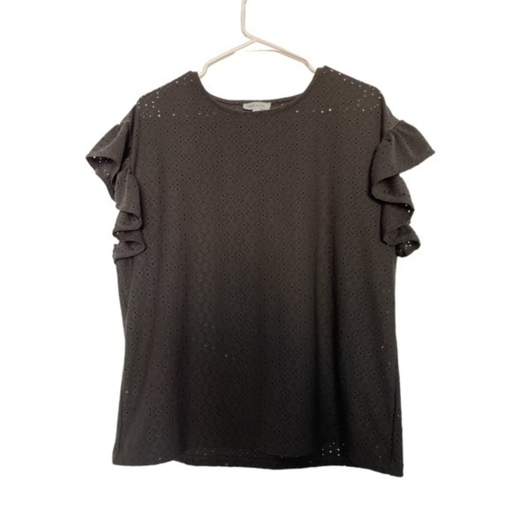 Floral & Ivy Eyelet Black Blouse Size Medium EUC #4132